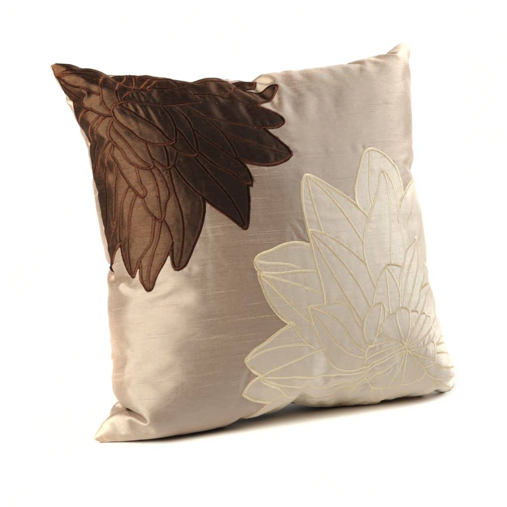 Kirkland's Offering Beautiful Fall Items {Giveaway}