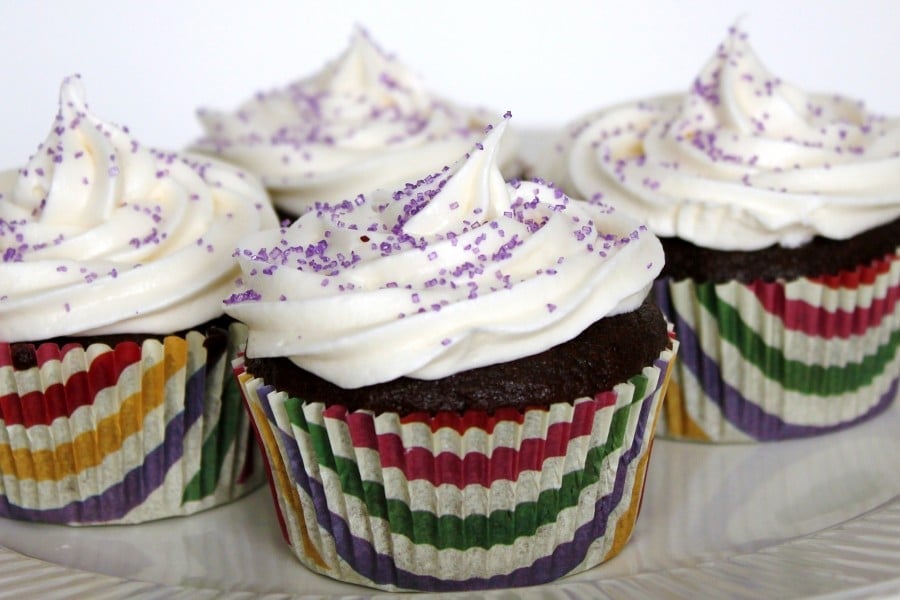 Chocolate Cupcakes with Cream Cheese Icing All Things Mamma