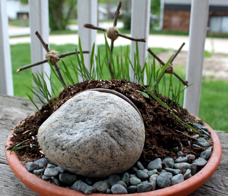 Creating an Easter Garden is a great way to share with your children the real story behind Easter - the death, burial and resurrection of our Lord and Savior.