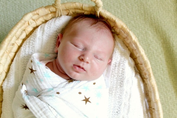 colicky newborn baby tips 