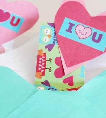 DIY Surprise Valentines Day Card tutorial - super cute and easy!