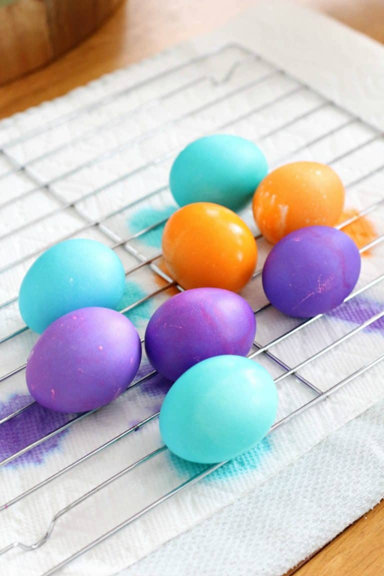 How To Dye Easter Eggs And Get Vibrant Colors All Things Mamma