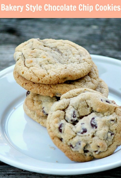 Make Bakery Style Chocolate Chip Cookies at home! 