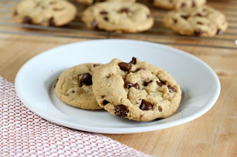 This is THE last Chocolate Chip Cookie recipe you have to try! It makes THE Perfect Chocolate Chip Cookies!