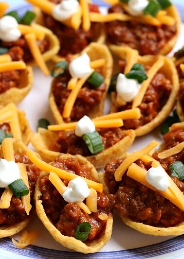 For an easy weeknight meal that the entire family will love, try this sloppy joe dip!
