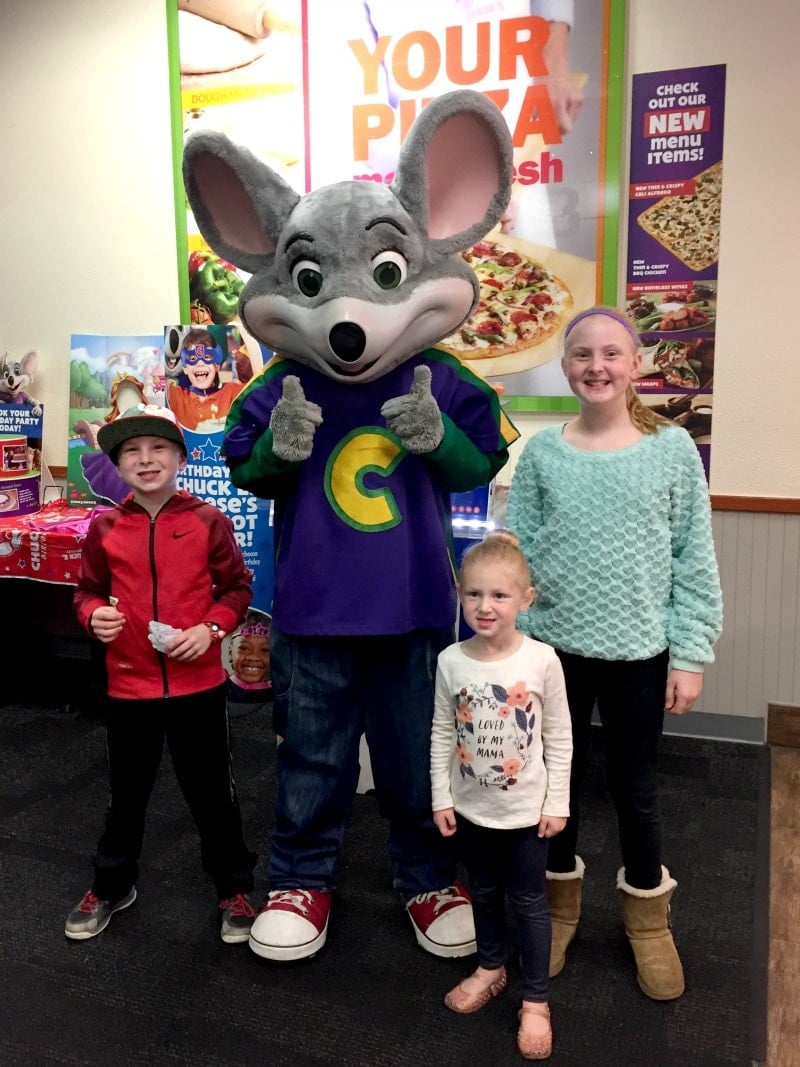 Chuck E. Cheese’s will be offering one free personal pizza to all active and retired military members at participating stores nationwide!  