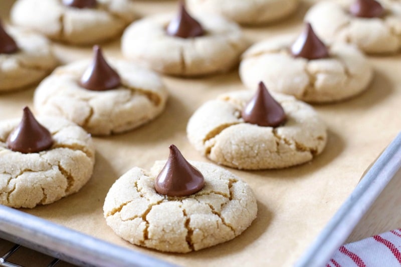 Hershey Kiss Cookies 