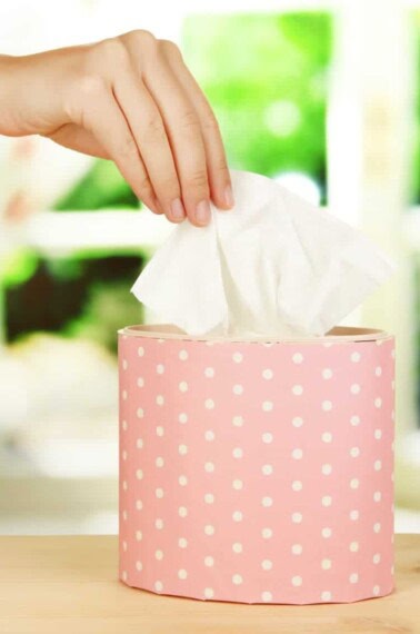 20 Useful Hacks for Baby Wipes that have nothing to do with babies!