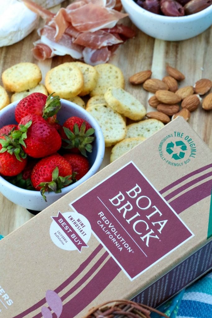 How To Have An Amazing Date Night Close To Home with Bota Box Wine 