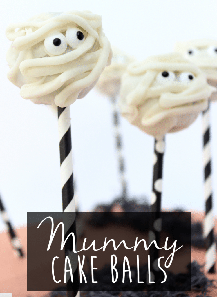 Mummy Cake Pops