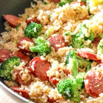 Smoked Sausage & Rice Recipe! For a weeknight meal solution, this Smoked Sausage & Rice One Skillet Dinner Recipe is ready in under 30 minutes!