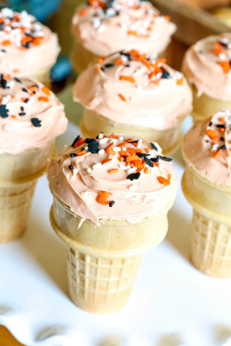 Easy Halloween Treats - Halloween Cupcake Ice Cream Cones