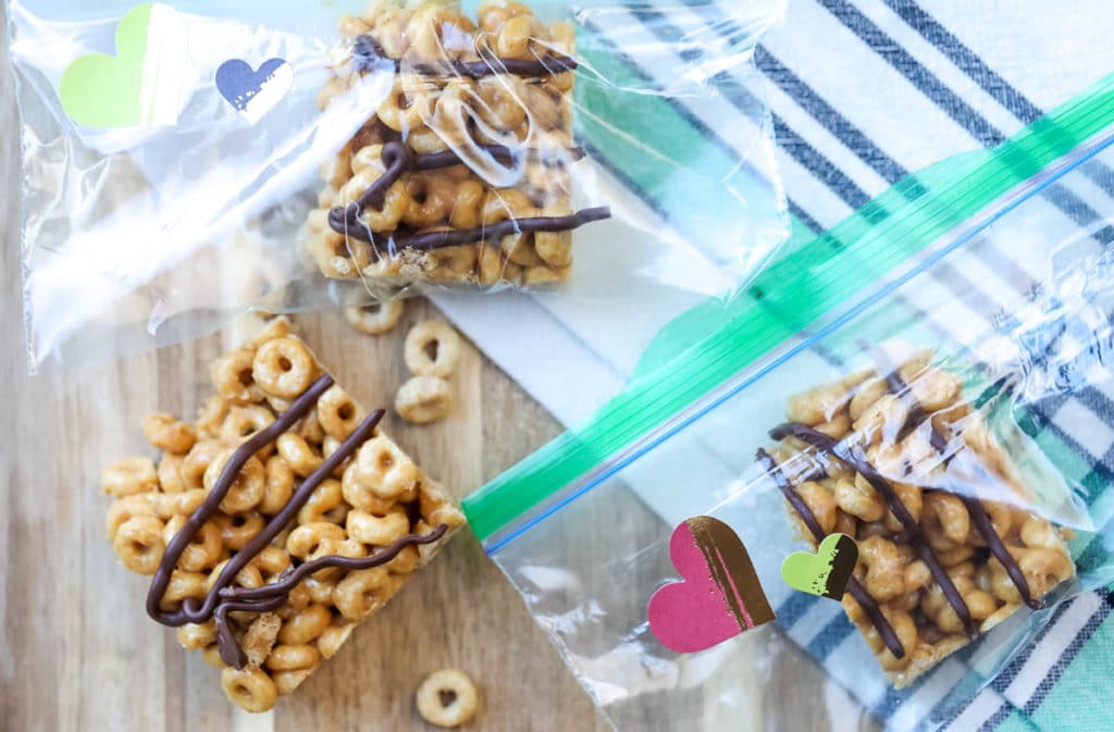 cereal bars in plastic bags 