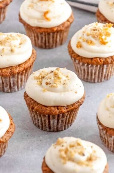cropped-carrot-cake-cupcake-2.jpg