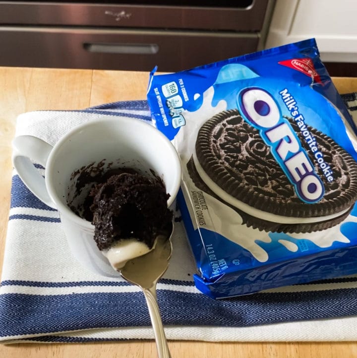 This Viral Oreo Mug Cake Recipe From TikTok is THE BOMB & You Only Need 2Ingredients!