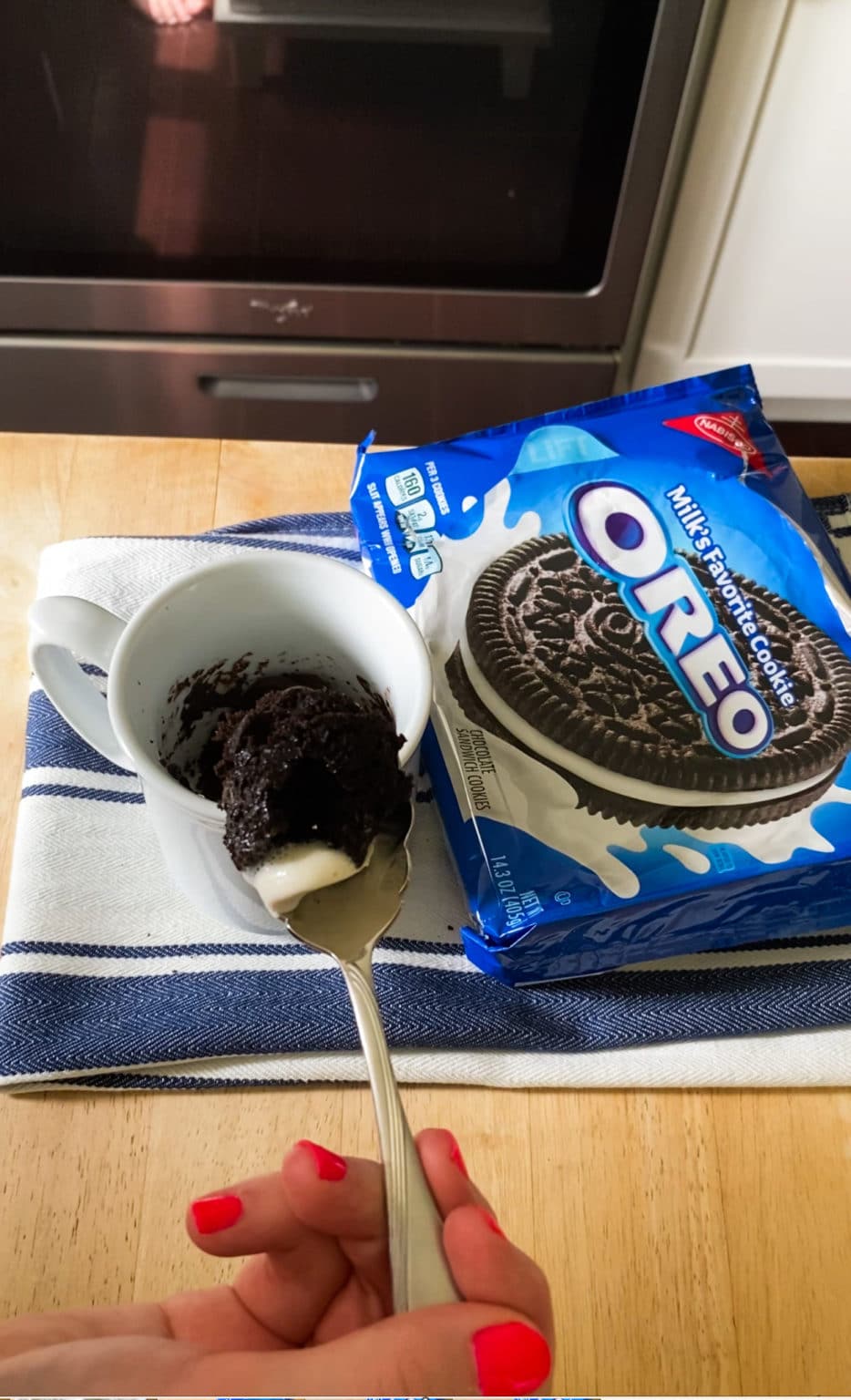This Viral Oreo Mug Cake Recipe From TikTok is THE BOMB