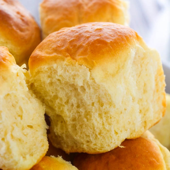 1-Hour Soft Dinner Rolls.