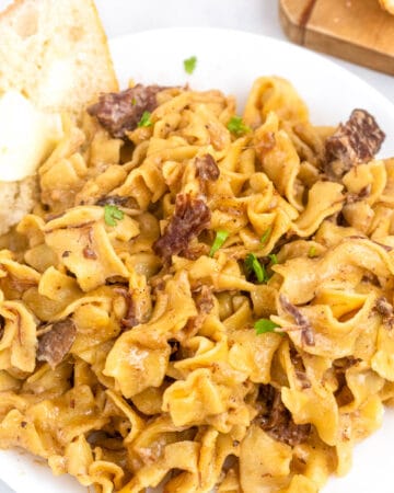 Instant Pot Beef Stroganoff
