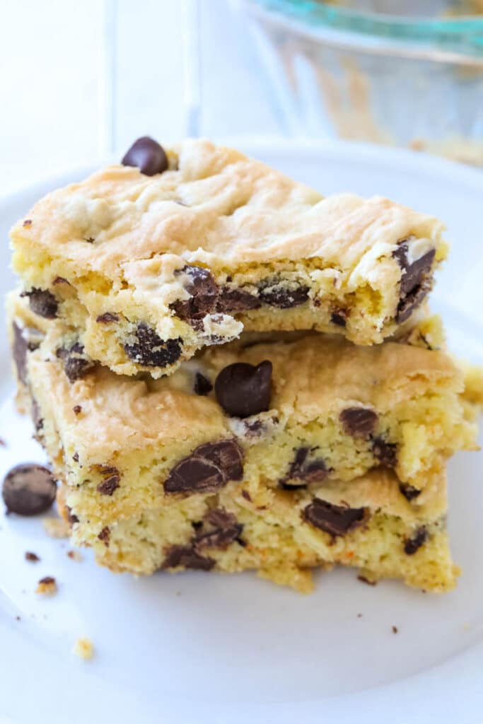 chocolate chip cookie bars on a plate 