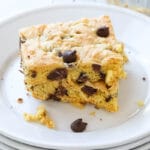 cake mix cookie bars with chocolate chips