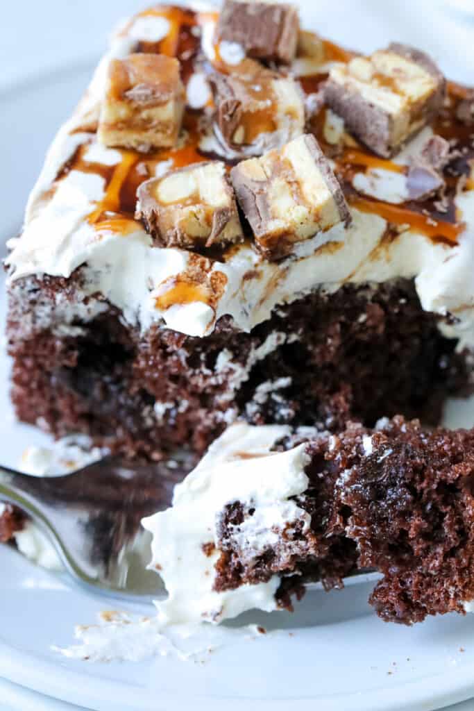Snickers Poke Cake From A Box Cake Mix All Things Mamma