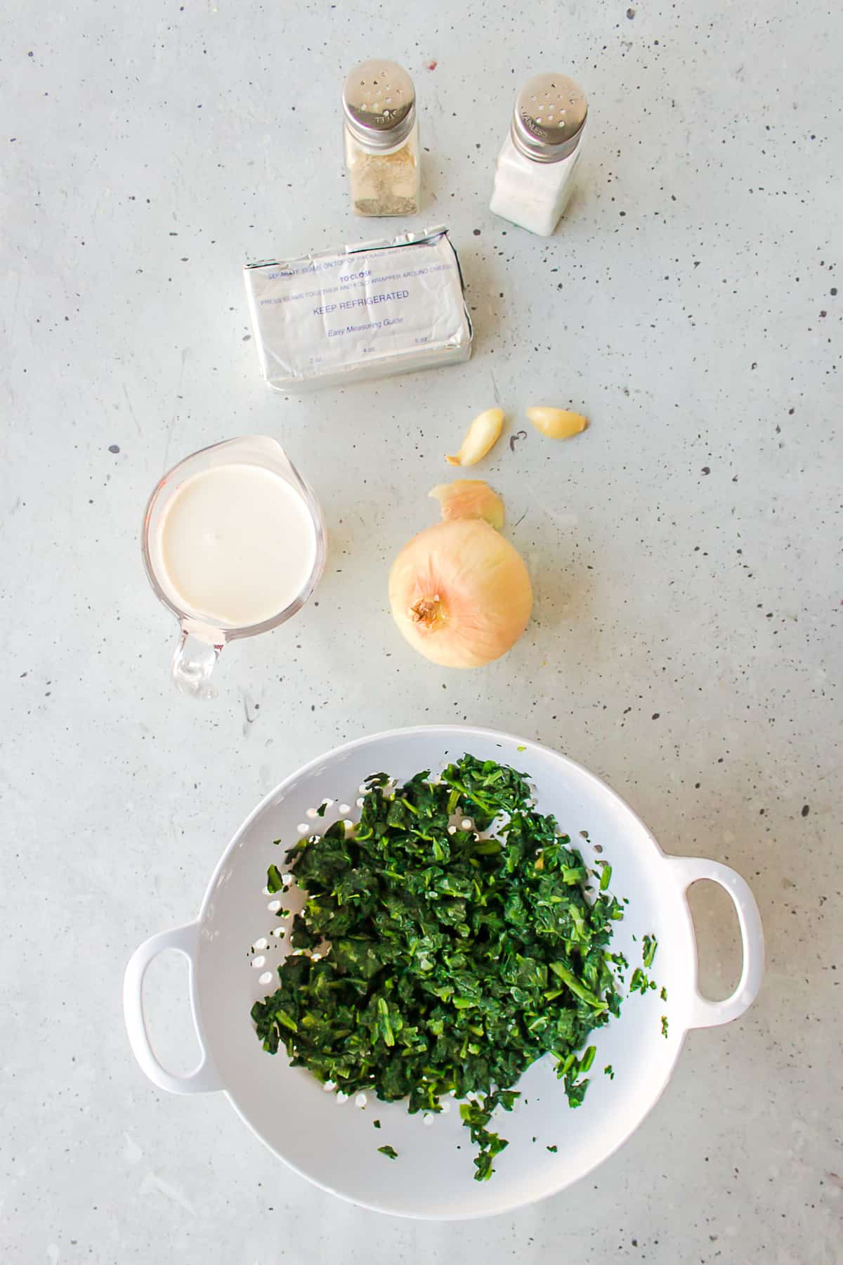 ingredients to make creamed spinach
