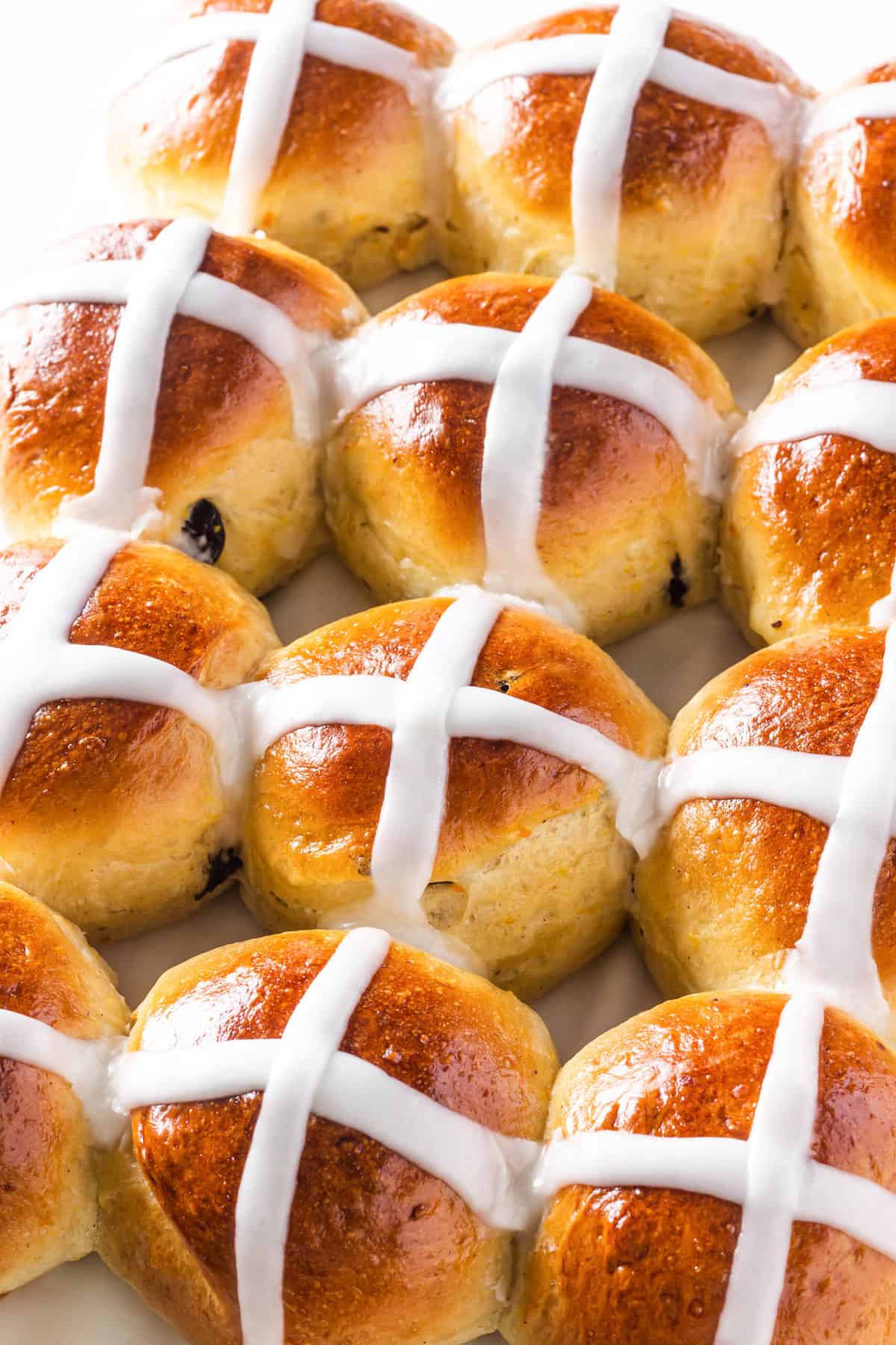 hot cross buns in a baking pan