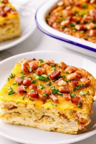 cropped-Bisquick-Breakfast-Casserole-with-Bacon-Hero-1-scaled-1.jpg