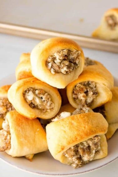 cropped-Sausage-Cream-Cheese-Crescent-Rolls-3.jpg