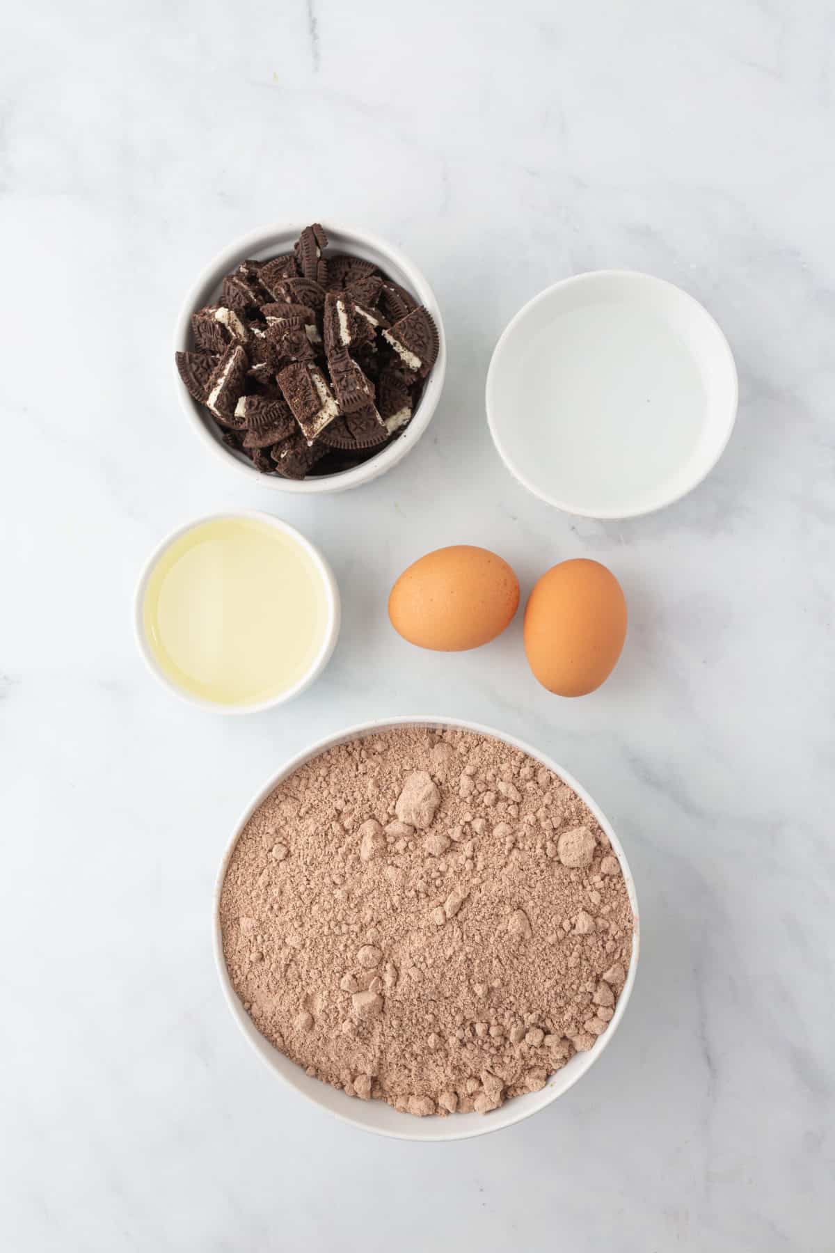 ingredients to make oreo brownies