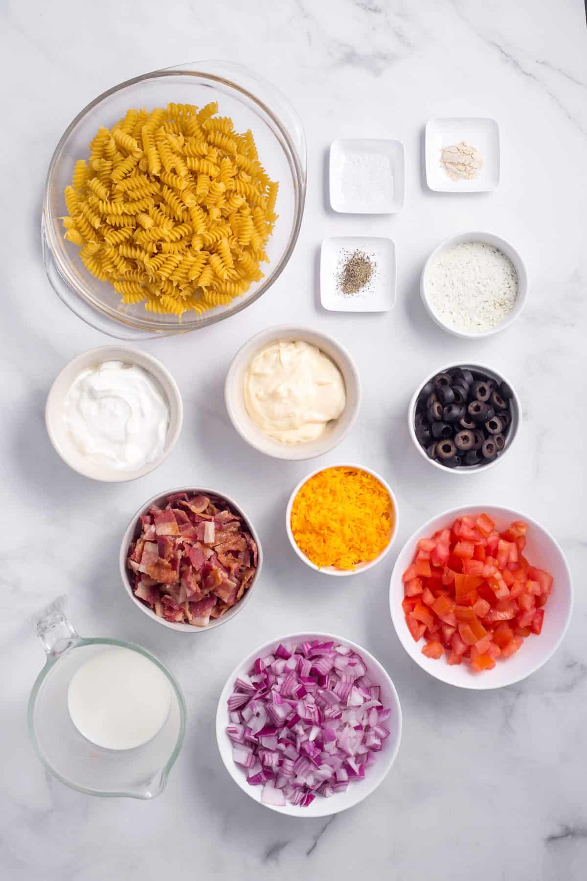 ingredients to make bacon ranch pasta salad