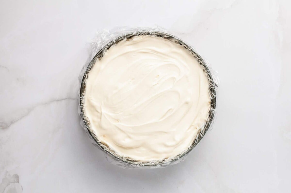 vanilla layer of dairy queen ice cream cake