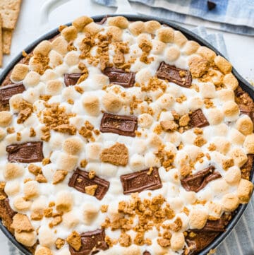 Skillet S&#8217;mores Cookie