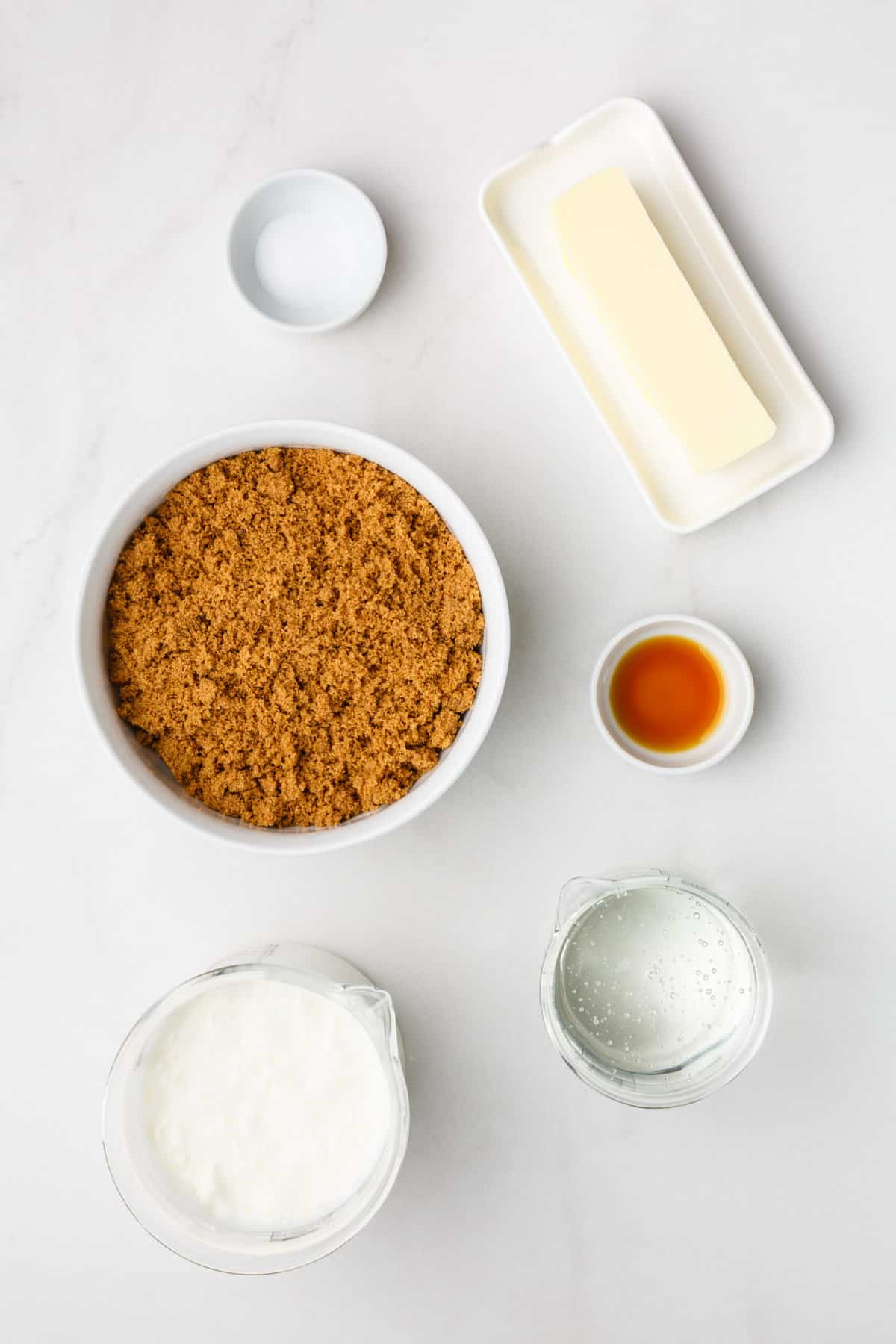 ingredients to make homemade caramel sauce