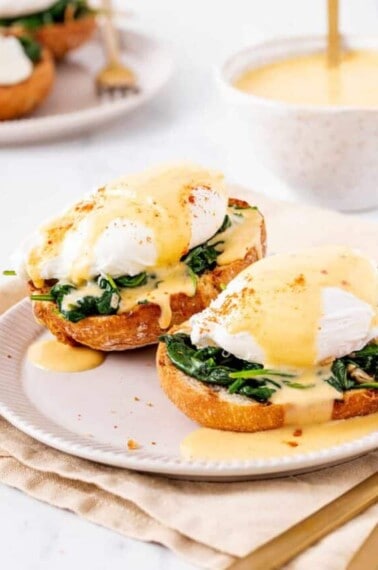 cropped-Eggs-Florentine_hero-2-scaled-1.jpg