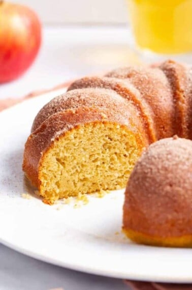 apple-cider-donut-cake-hero-06