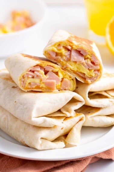 ham-and-cheese-breakfast-burritos-hero-02