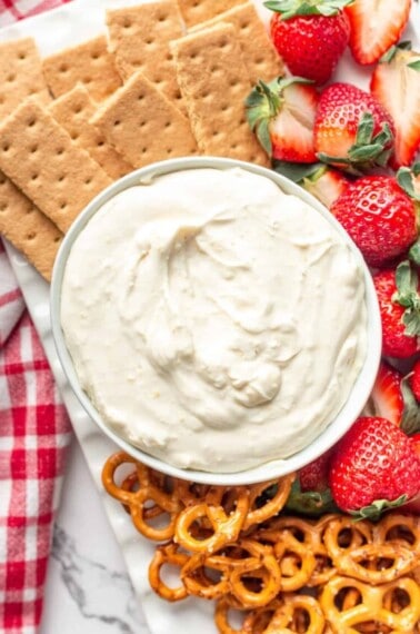 Cheesecake Dip Hero-3