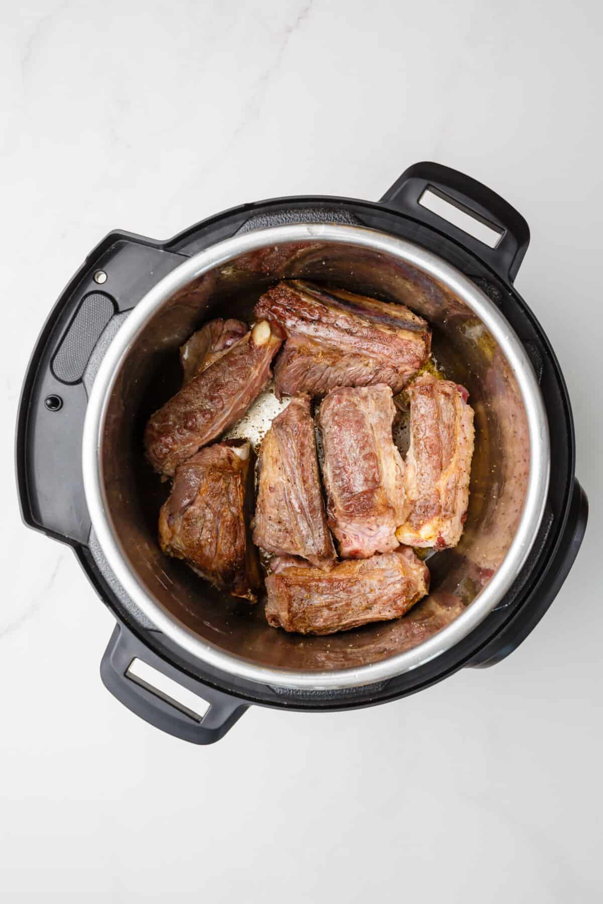 step 1 to make instant pot short ribs.