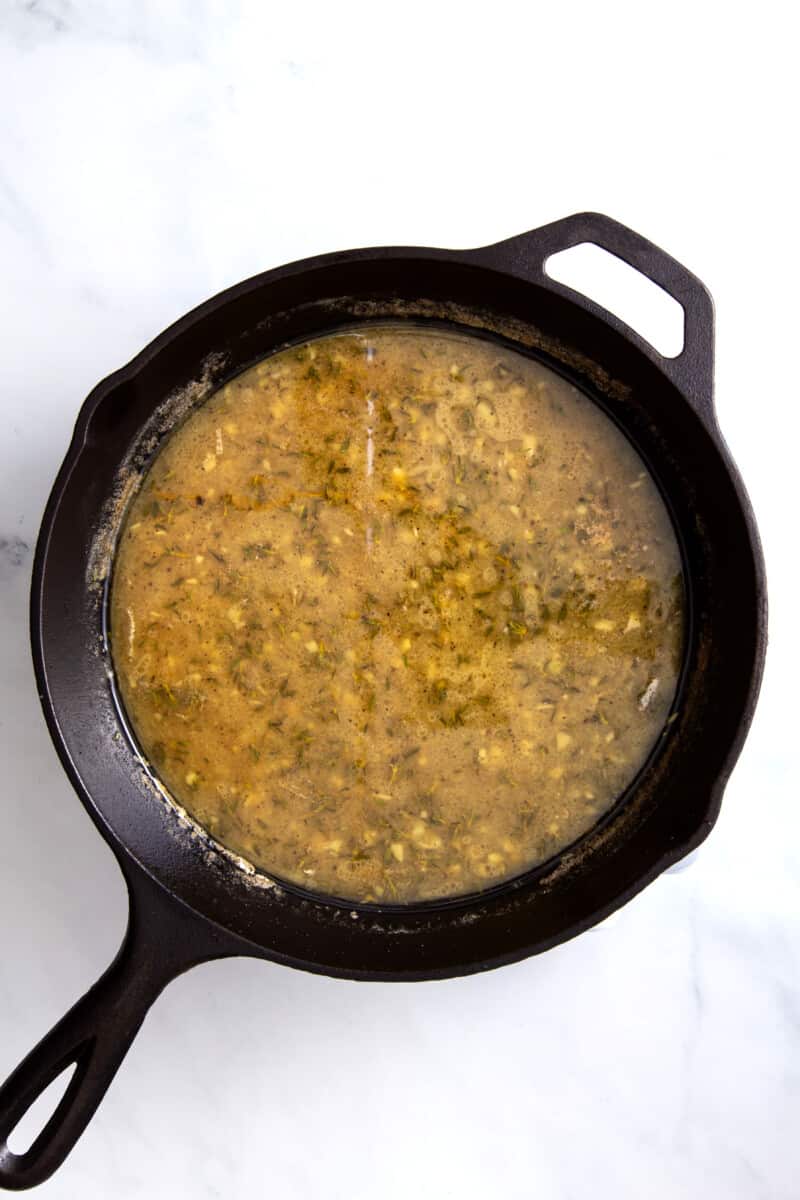 Easy Cast Iron Chicken Thighs Recipe All Things Mamma