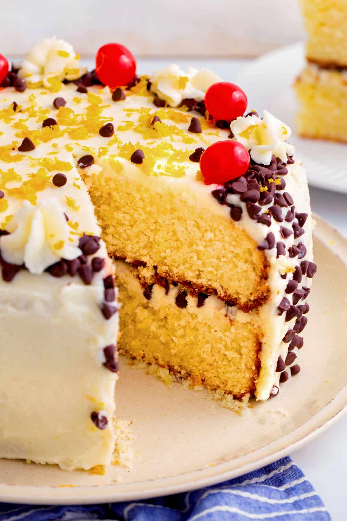 close up image of cannoli cake showing the cross section