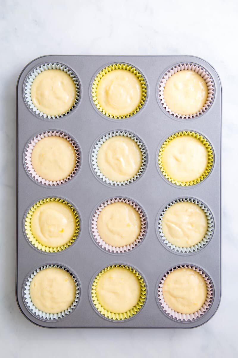 Easy Lemon Cupcakes Recipe | All Things Mamma