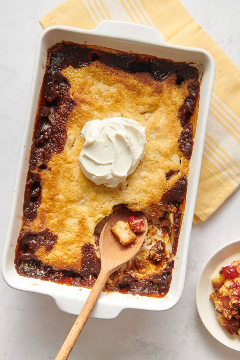 Pineapple Upside Down Dump Cake Recipe All Things Mamma