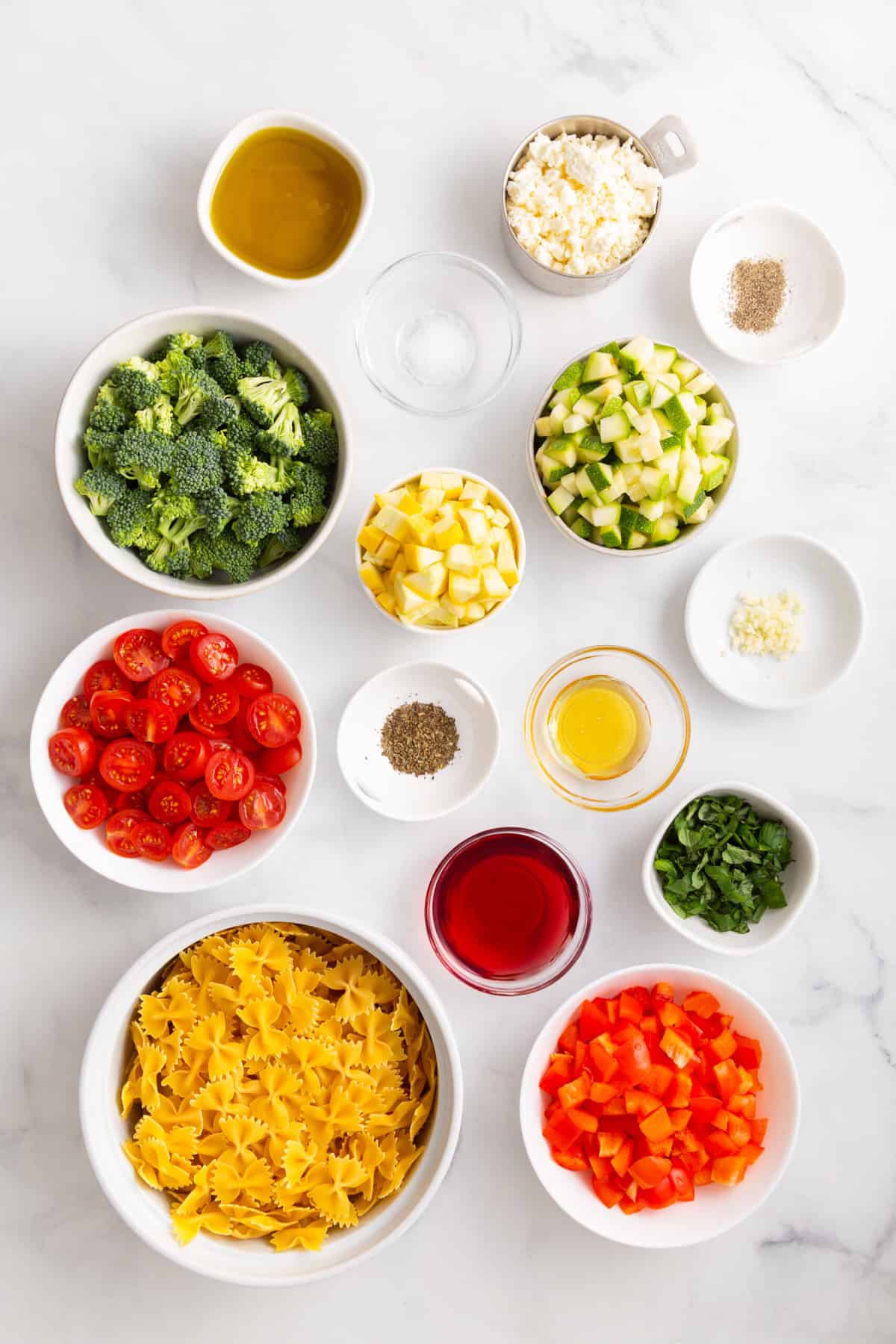 ingredients to make summer vegetable pasta salad