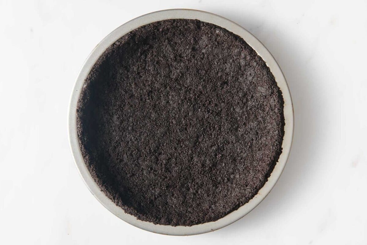 Oreo crust in pie plate.