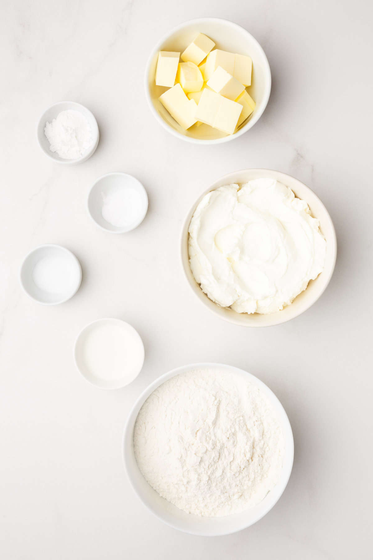 ingredients to make sour cream biscuits. 