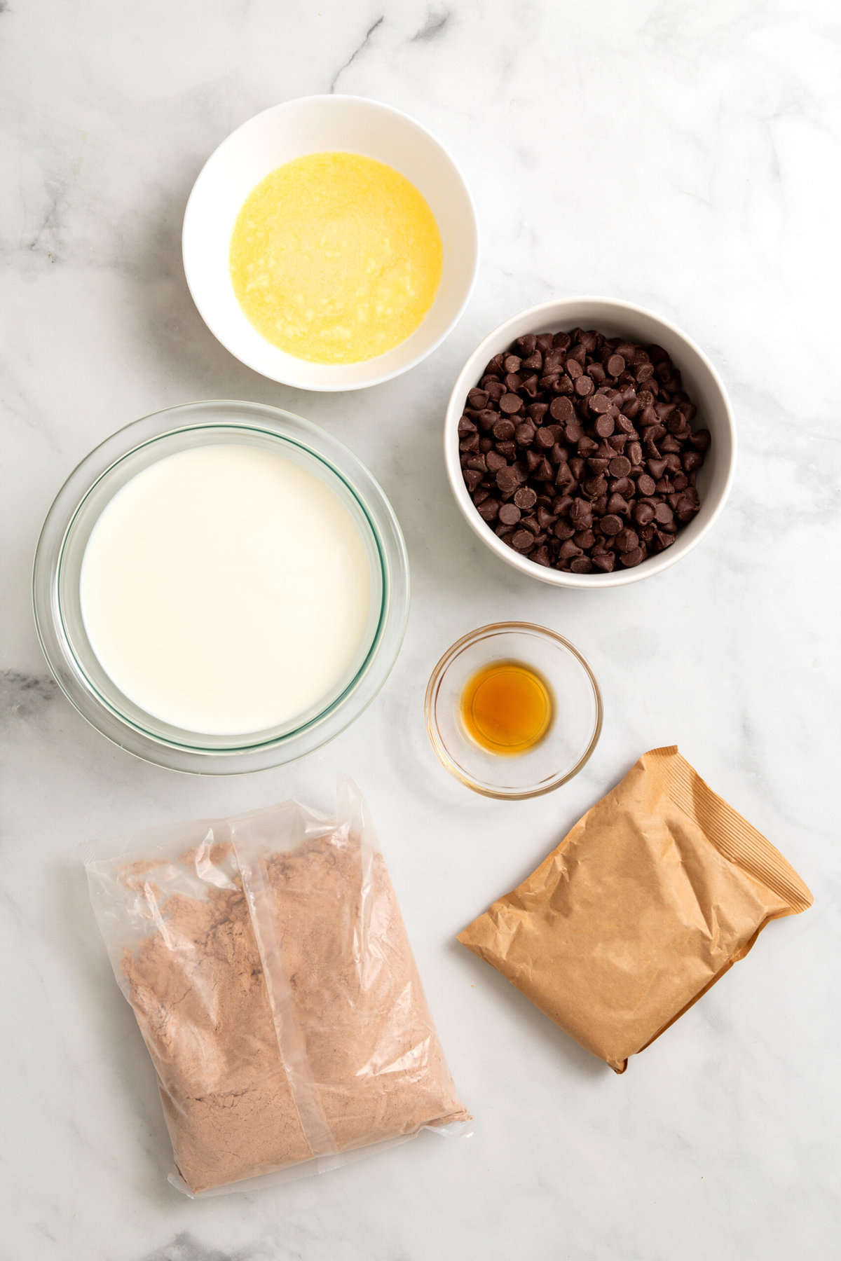 ingredients to make chocolate dump cake. 