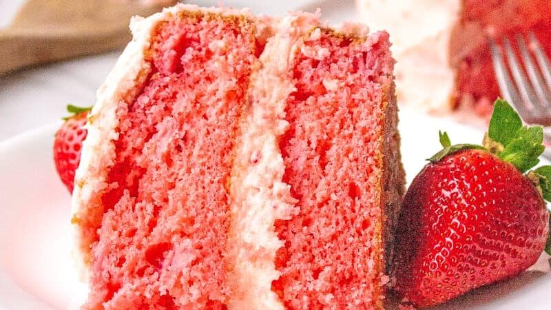 Strawberry-Cake-4