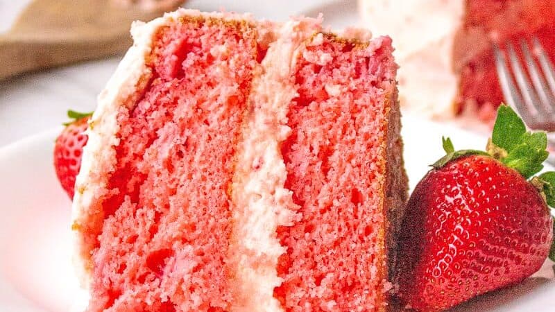 Strawberry-Cake-4