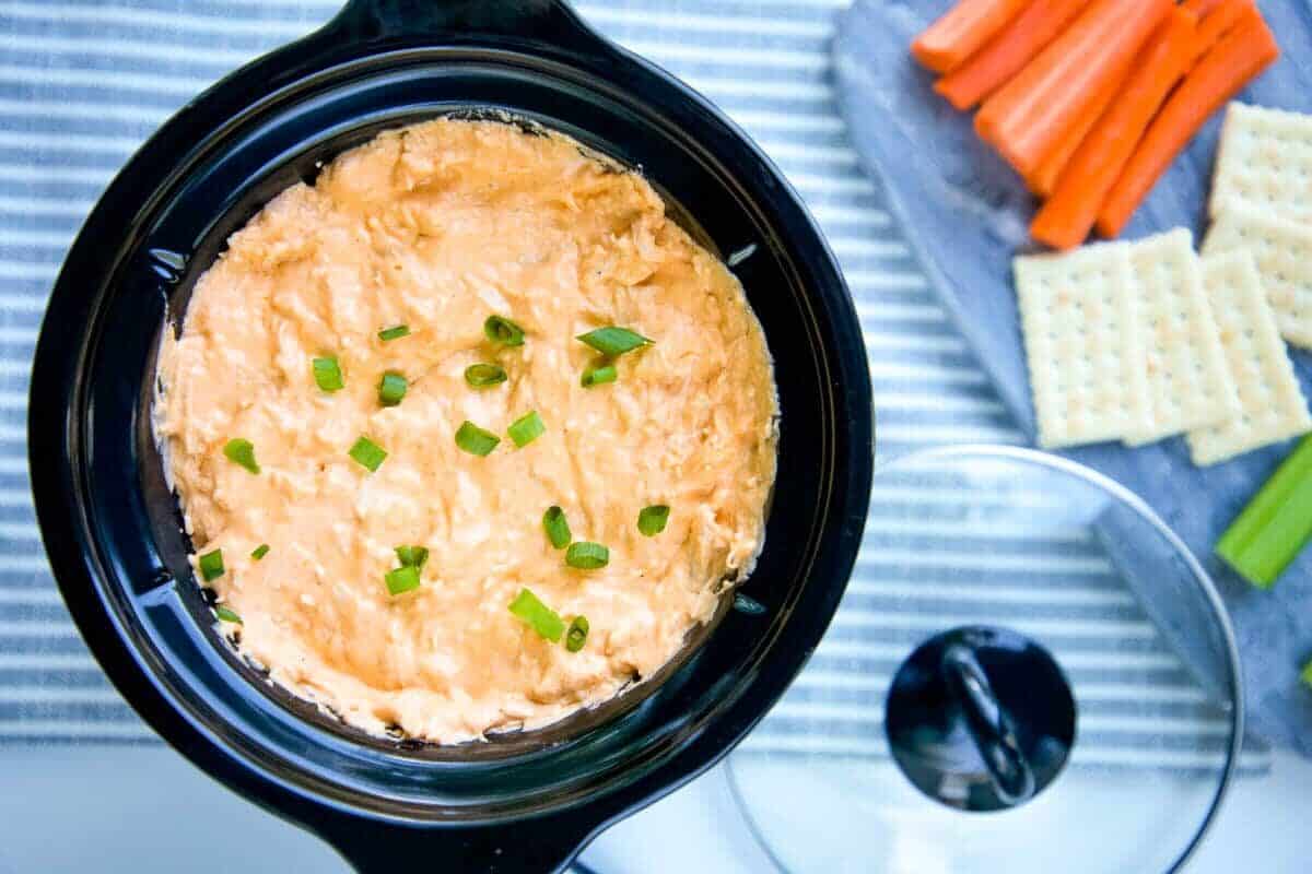 skinny-buffalo-chicken-dip-2